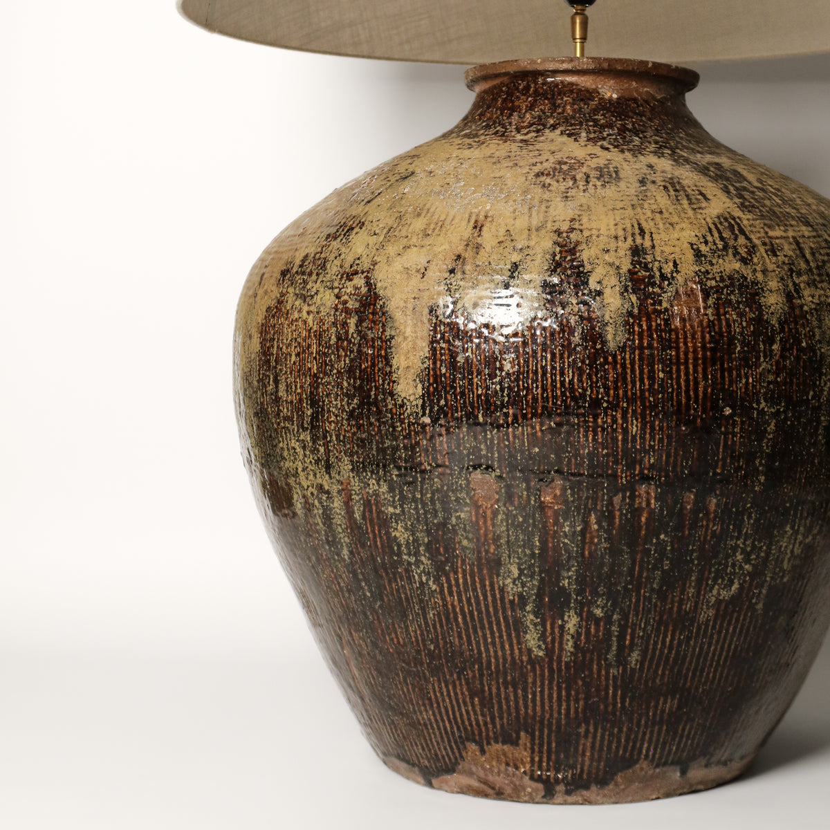 (1) Lamp 001