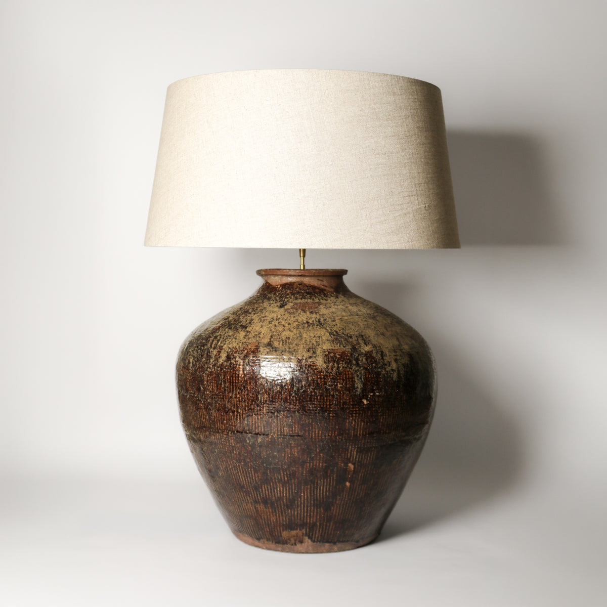 (1) Lamp 001