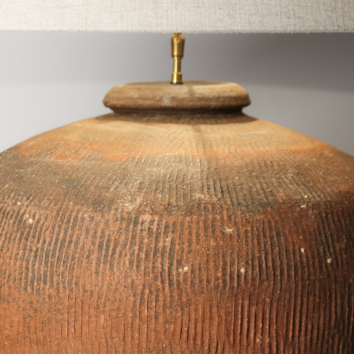 (1) Lamp 002